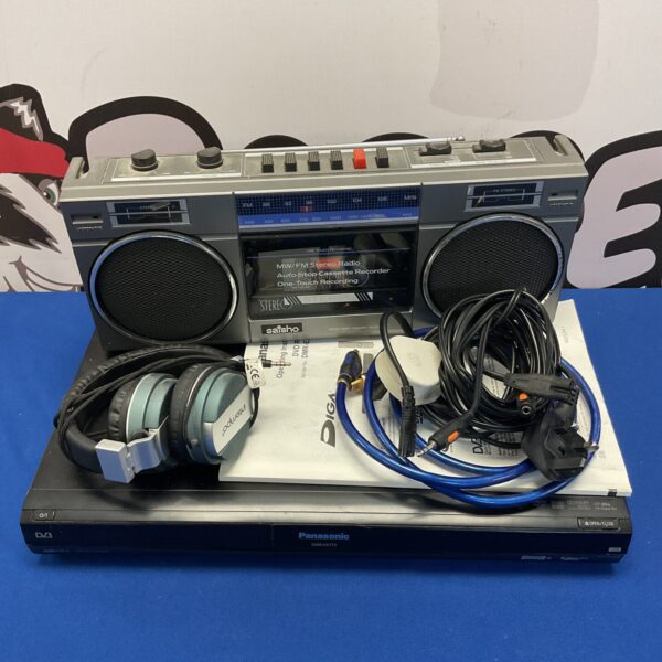 Vintage Saisho cassette radio with Panasonic DMR-EX773 DVD player.