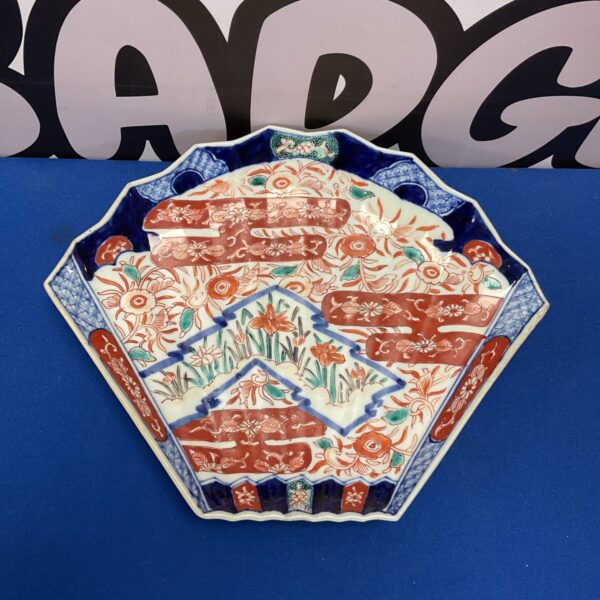 Antique Victorian Japanese Imari fan plate with floral design.