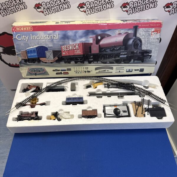 Vintage Hornby City Industrial 00 gauge train set in original box.