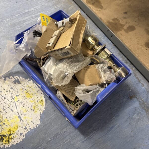 Tray of assorted vintage door furniture and lock sets.