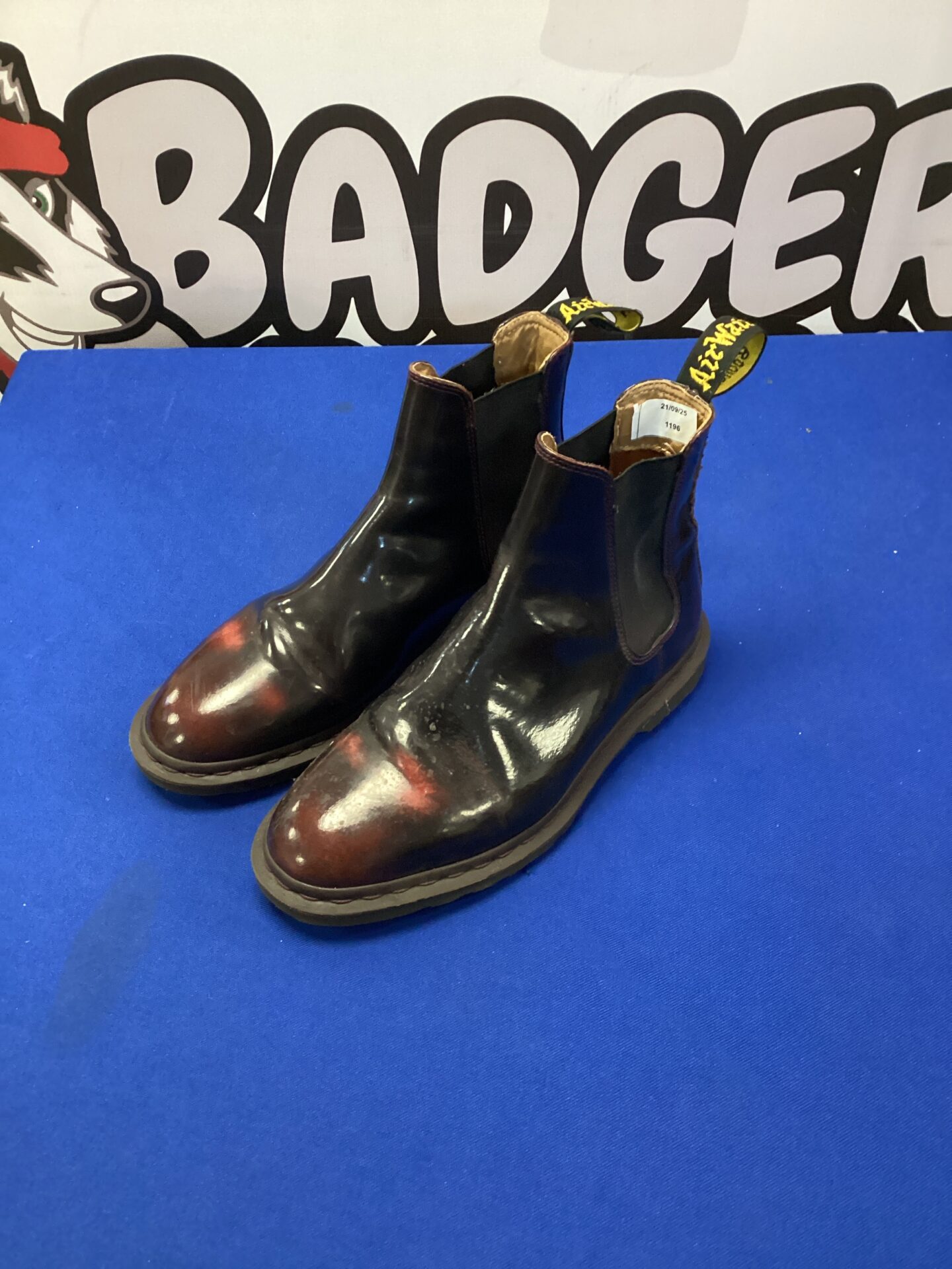 561 Pair of size 8 cherry colour Doc Martens boots