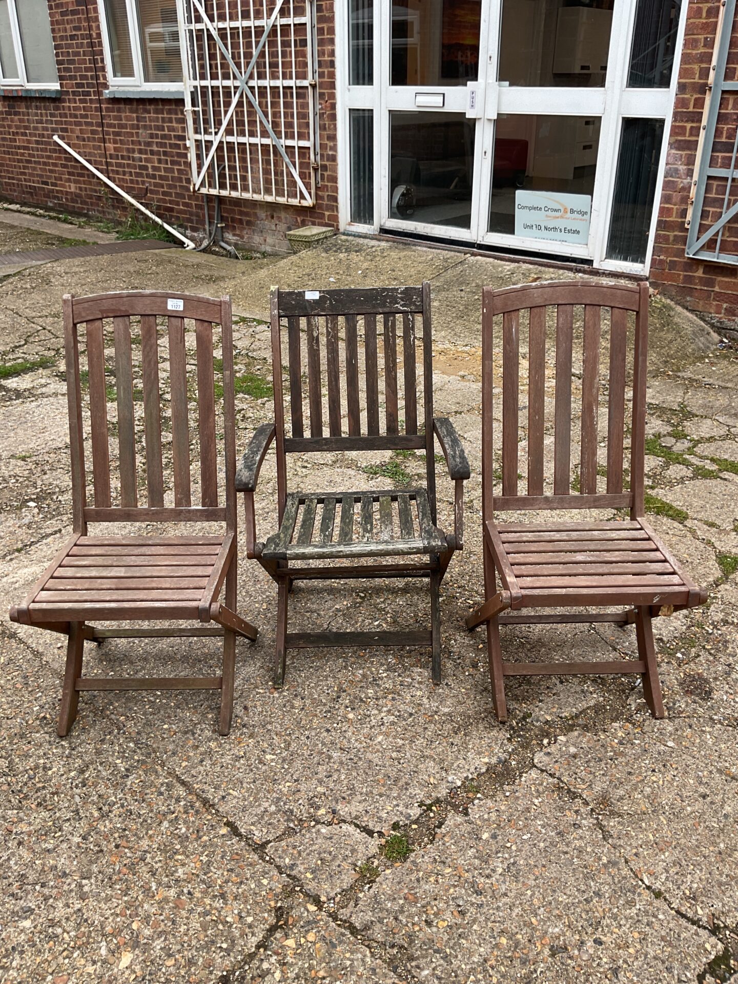 1127 Set of 3 wooden foldable garbage chairs