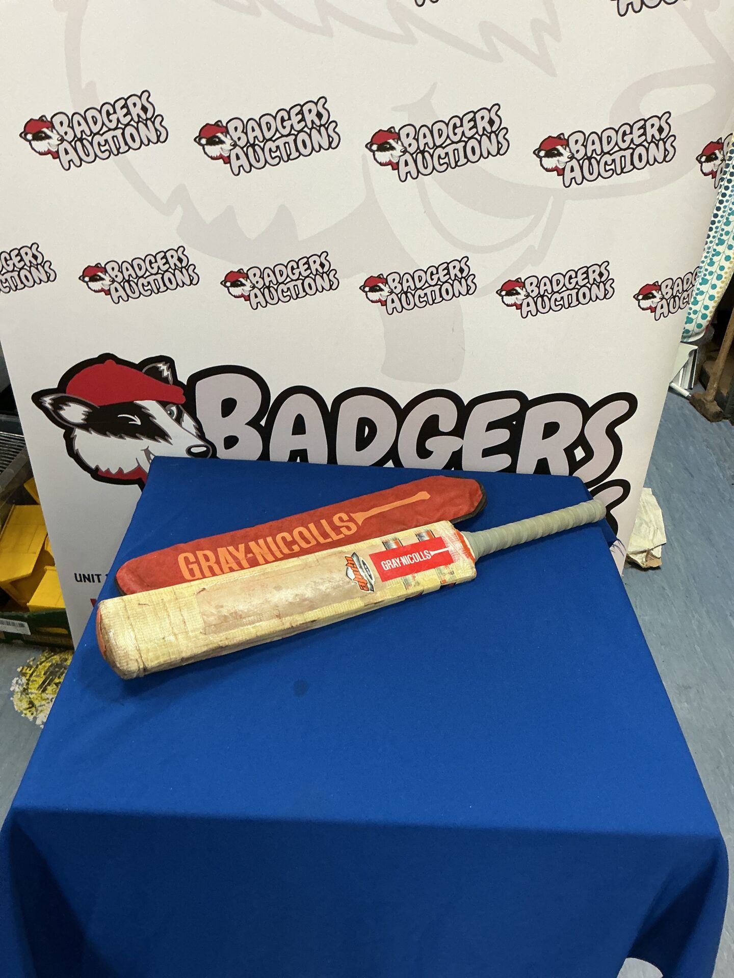 643 Gray Nichols Cricket Bat with cover