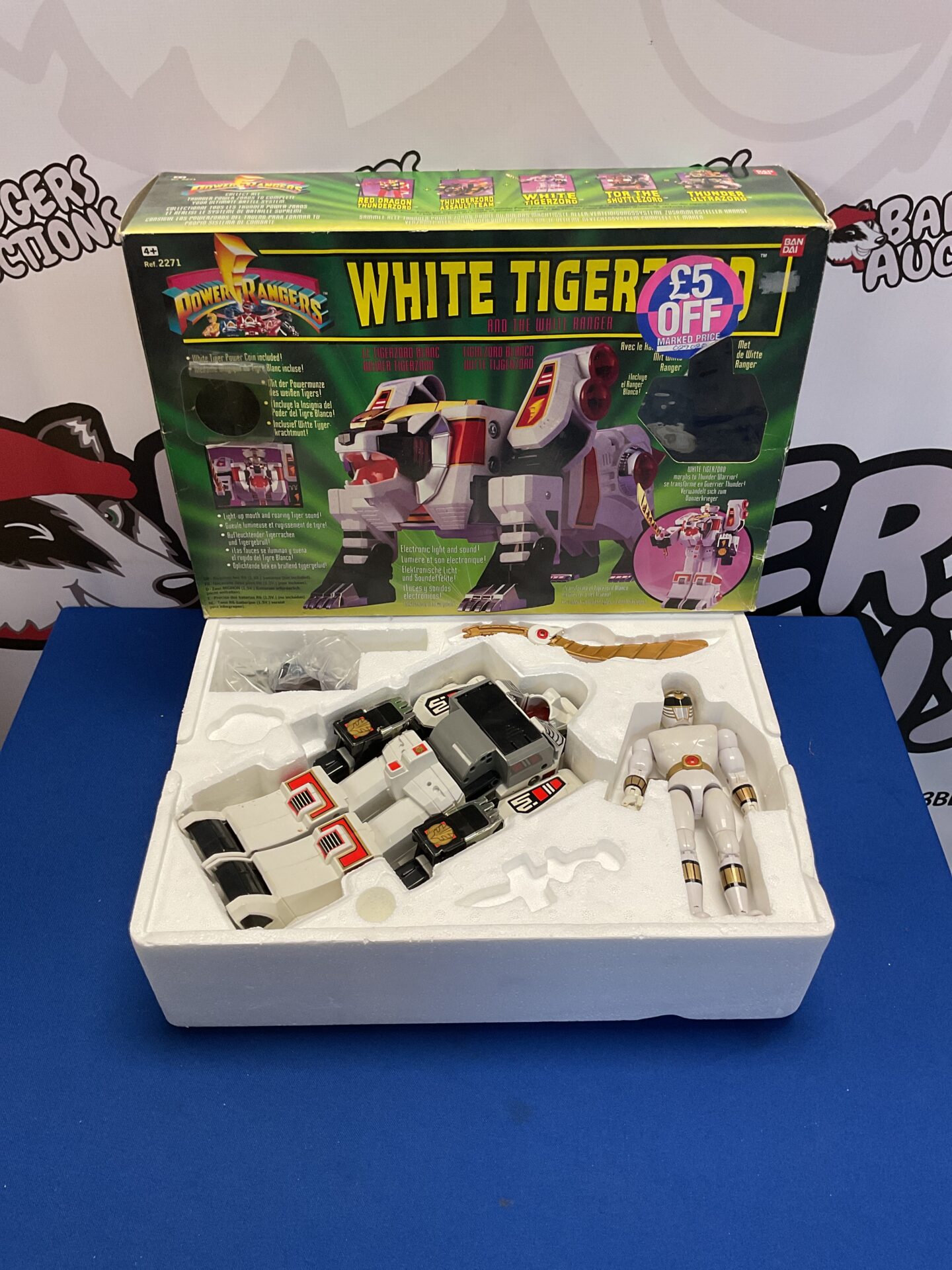 383 Retro 1993 Saban Bandai Power Rangers White Tigerzord And White Ranger Playset With Insert And Manual
