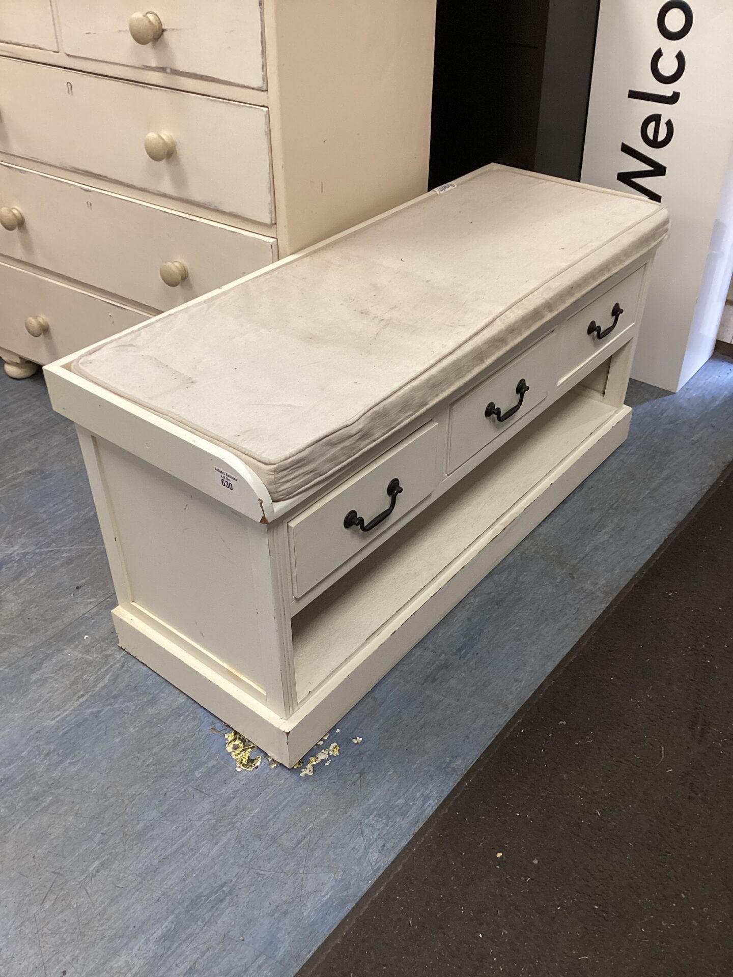 630 Dunelm hall bench with drawers & storage space
