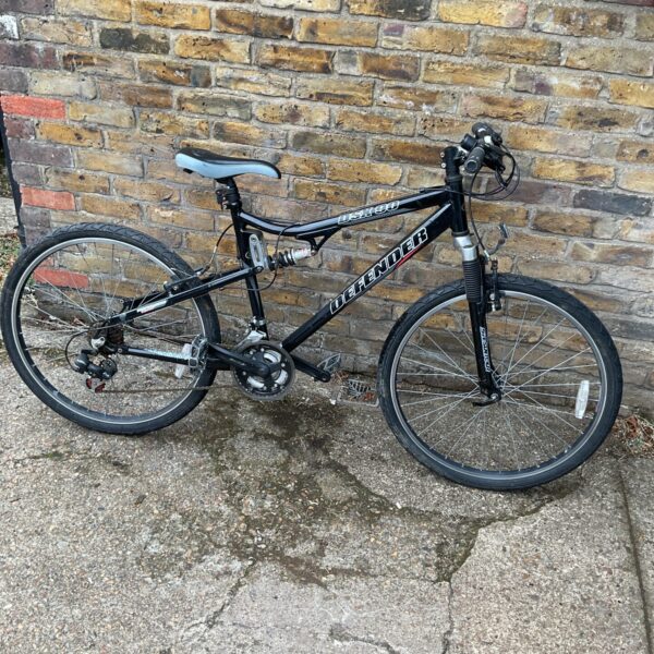 Vintage Land Rover DSX 90 mountain bike in used condition.