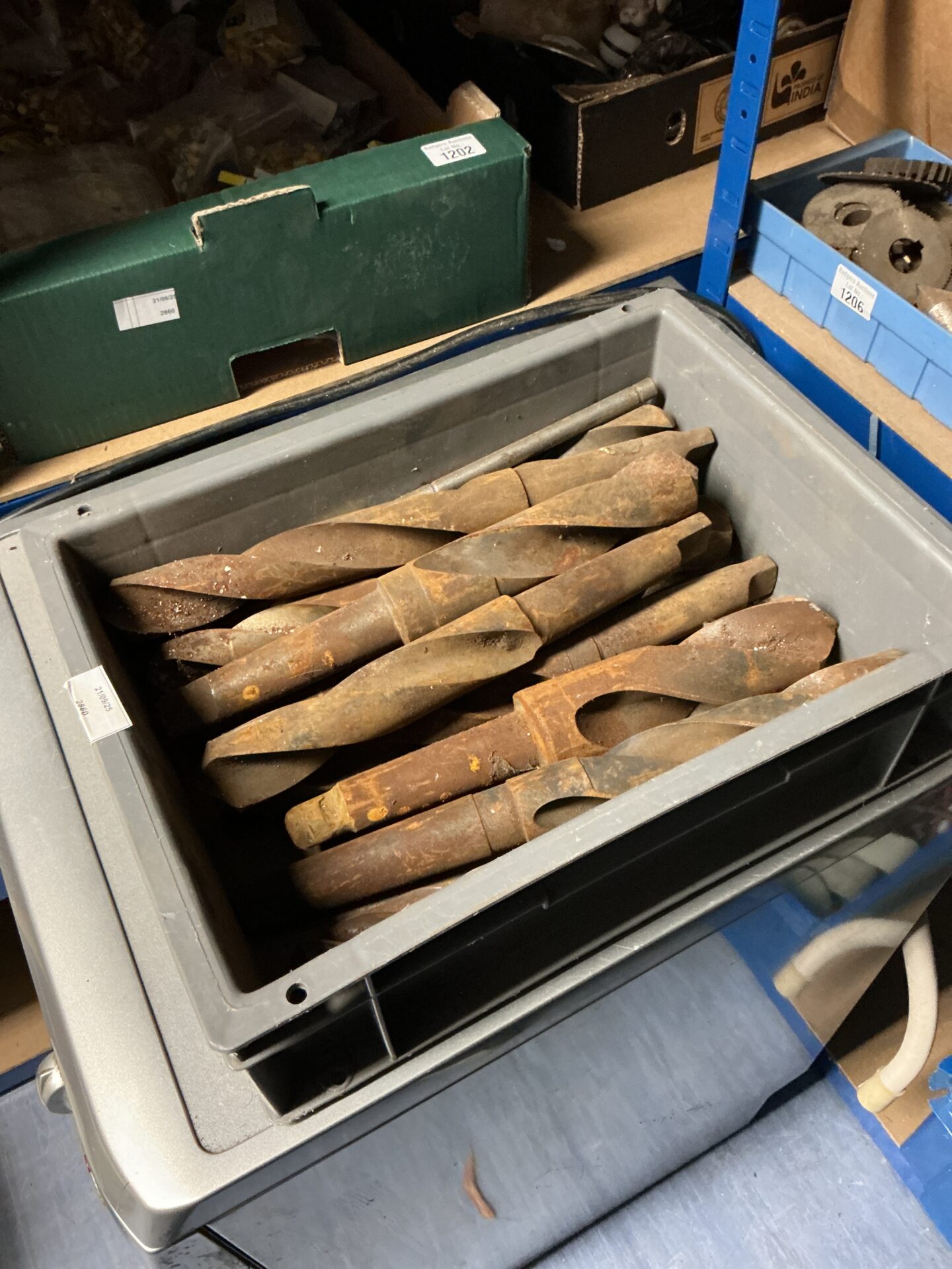 1208 Tray of very large drill bits