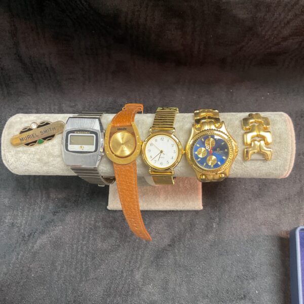 Lot of four ladies quartz wristwatches, including imado.