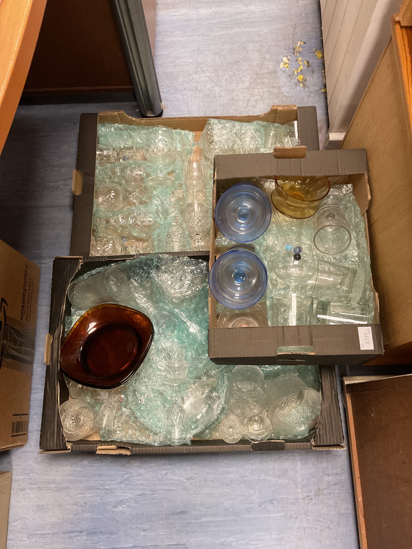 495 Three boxes of mixed crystal & glassware including wine glass & whiskey tumblers