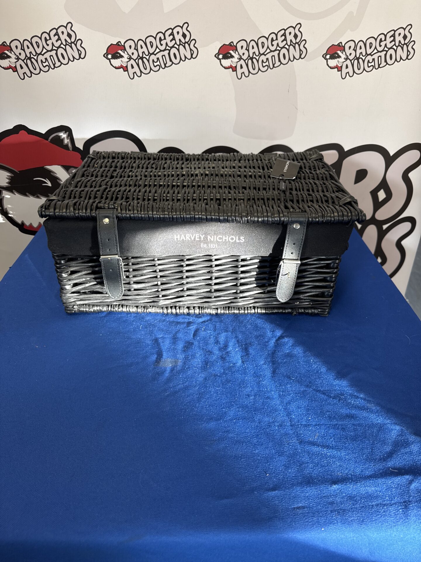 470 Harvey Nichols hamper basket