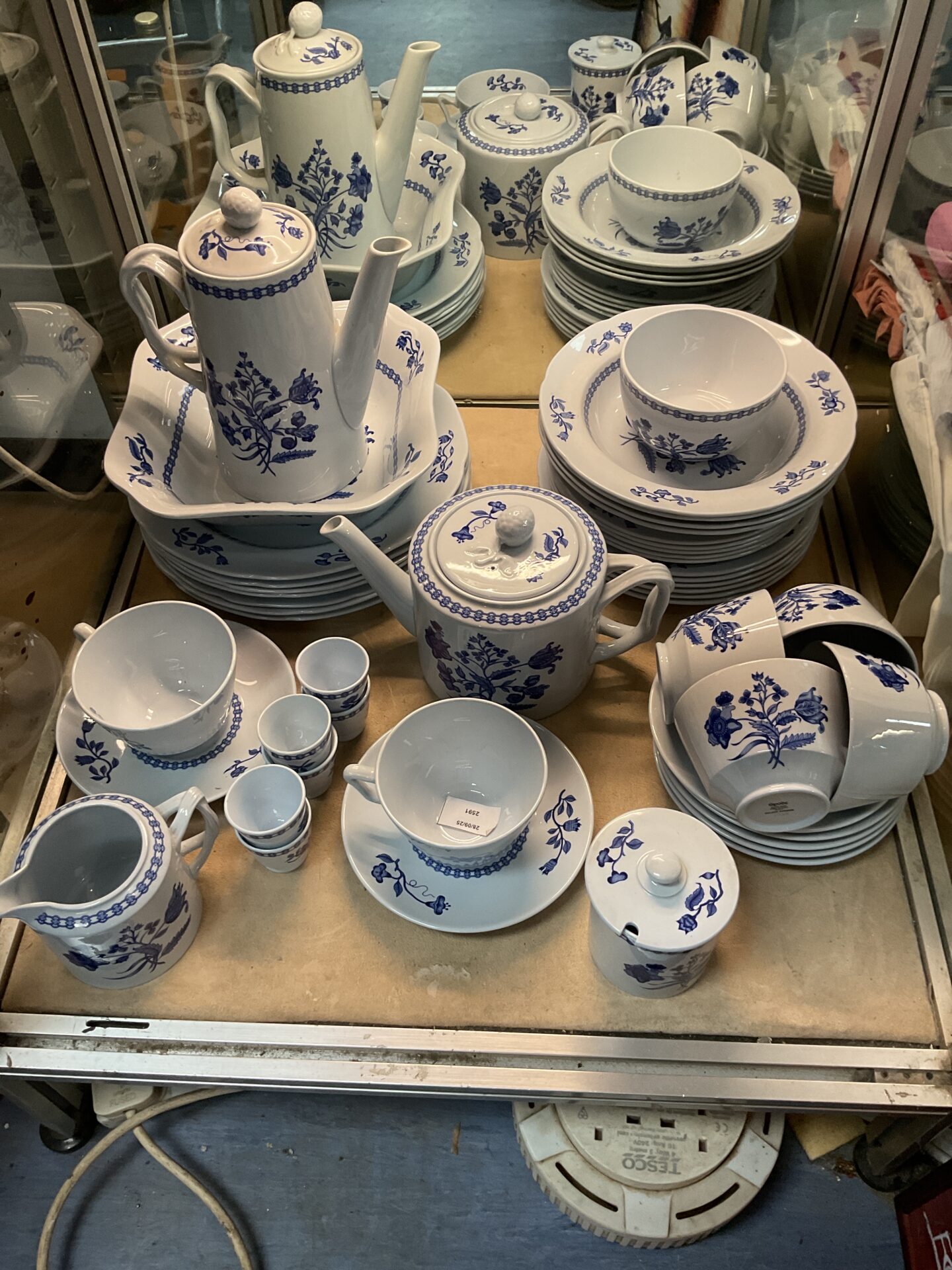 947 Spode fine stone palace garden dinner /Tea set