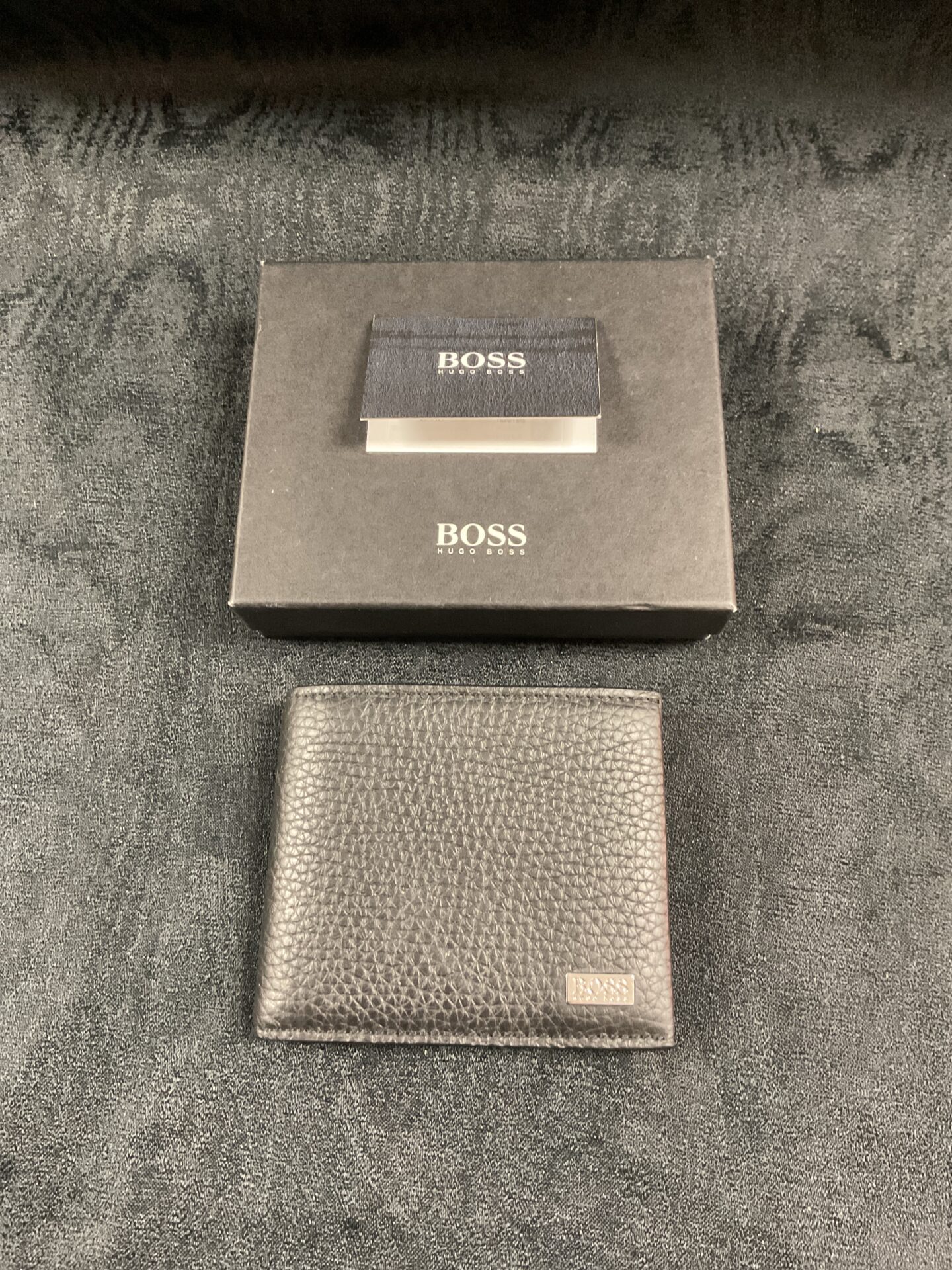 845 New Hugo Boss Leather Wallet
