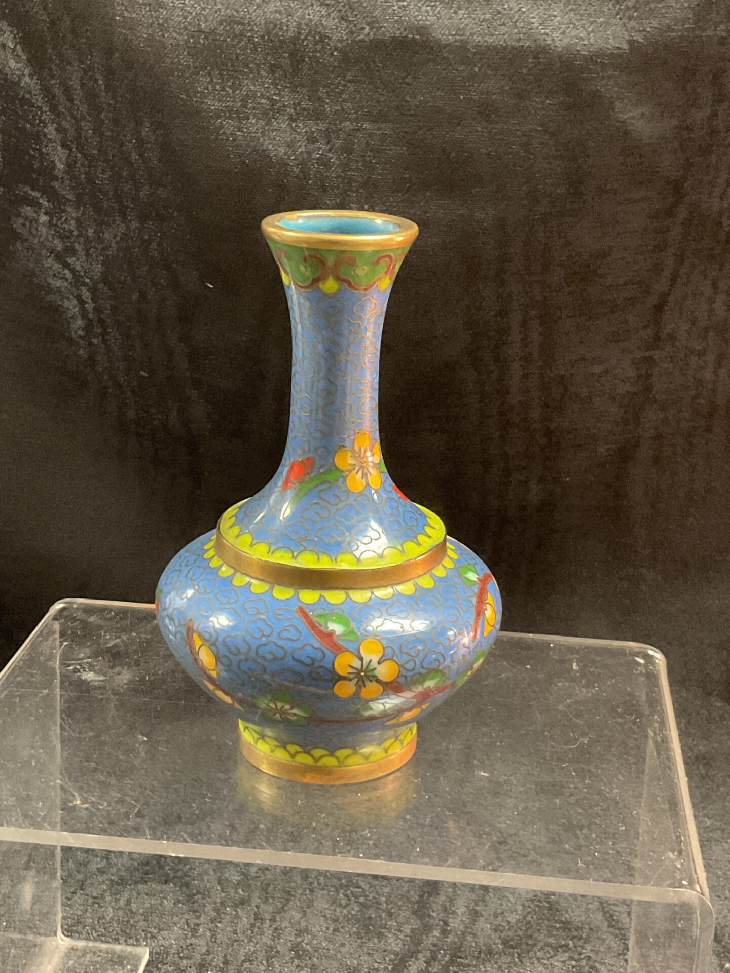 808 Early 20thc Chinese Cloisonné 4” bud vase