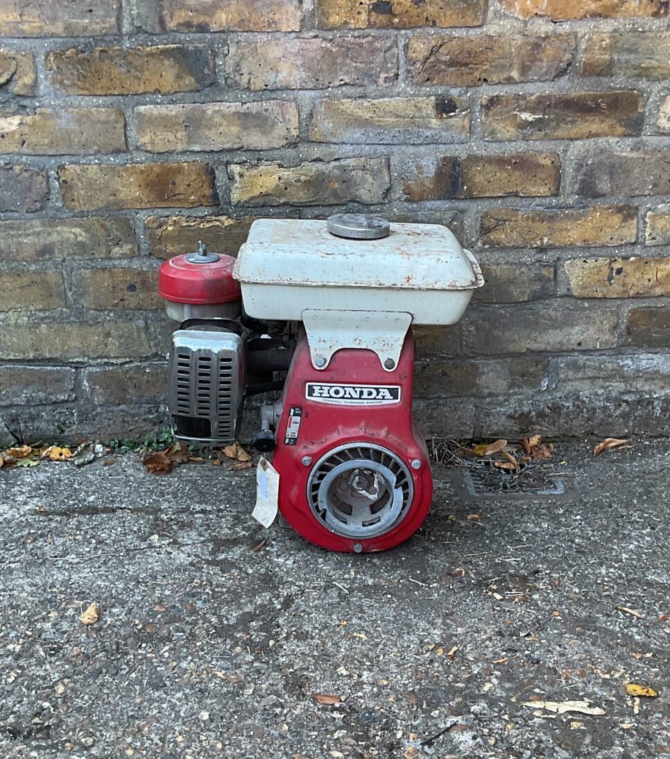1304 Honda generator for restoration