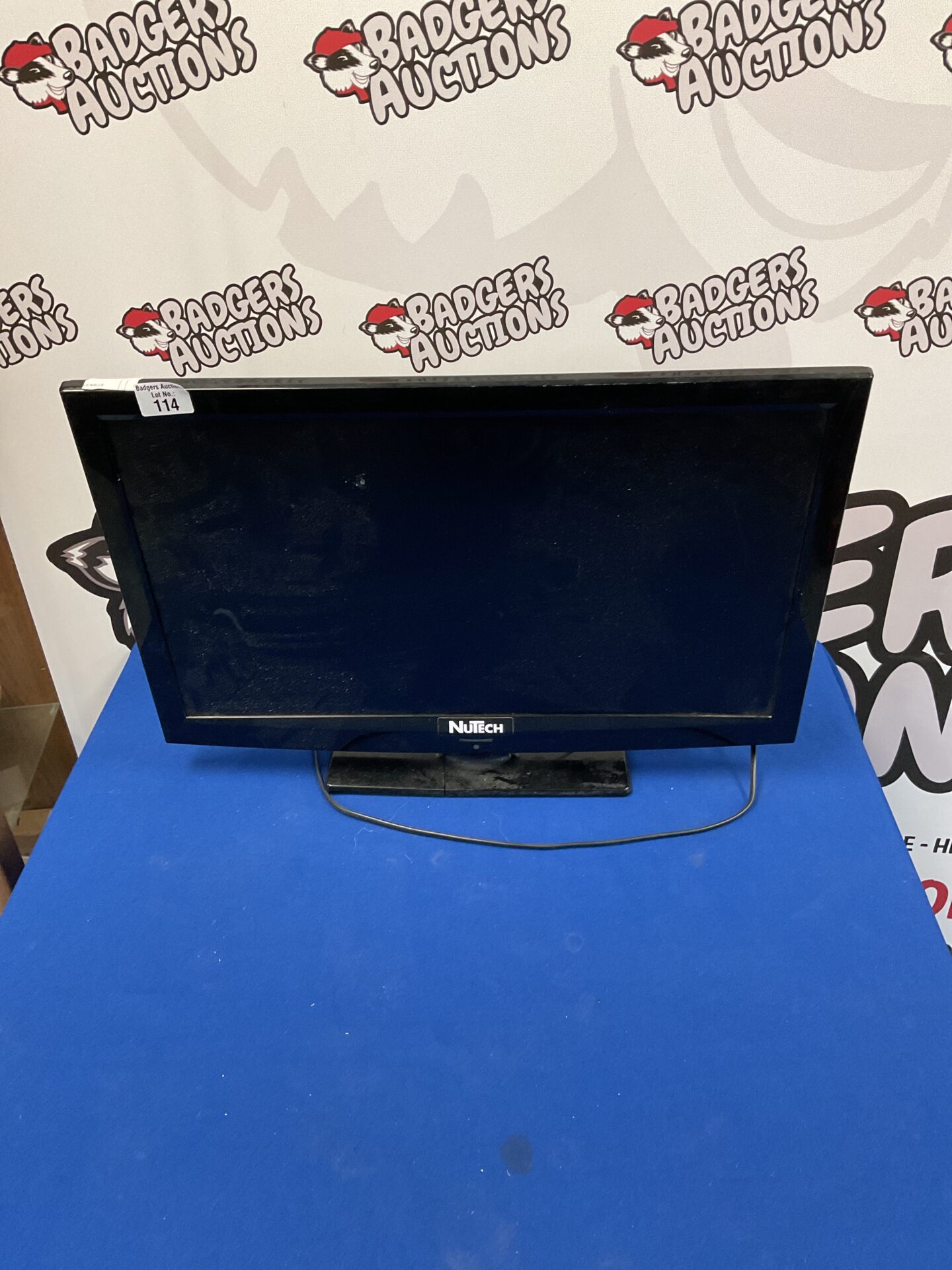 114 NuTech 24” monitor