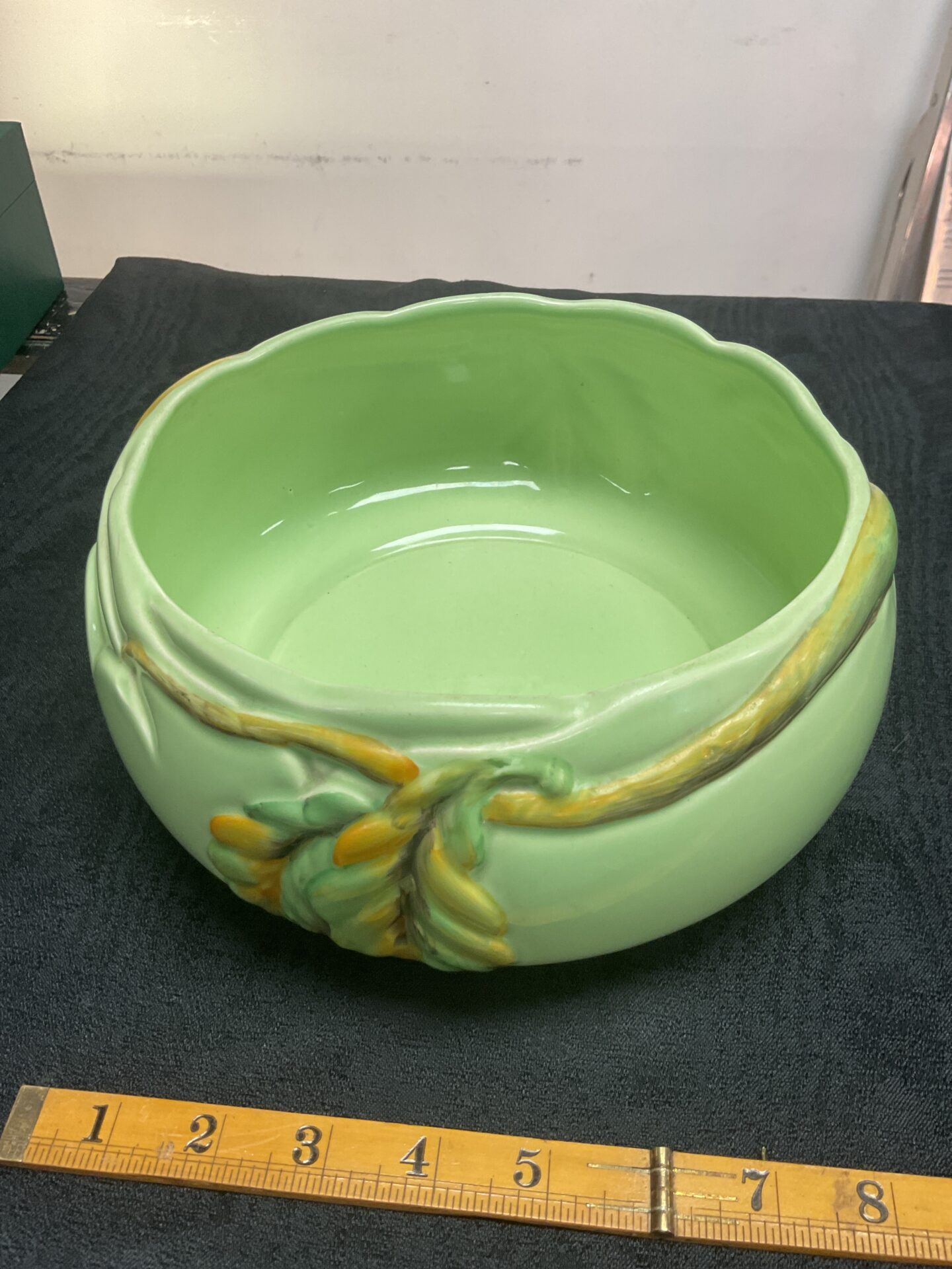 923 clarice cliff newport 9” fruit bowl