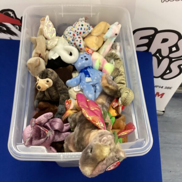 Large lot of vintage Ty Beanie Baby plush toys.