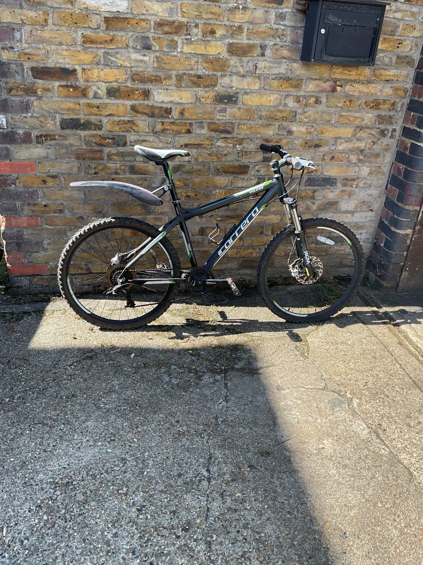1192 Carrera Vulcan Bike