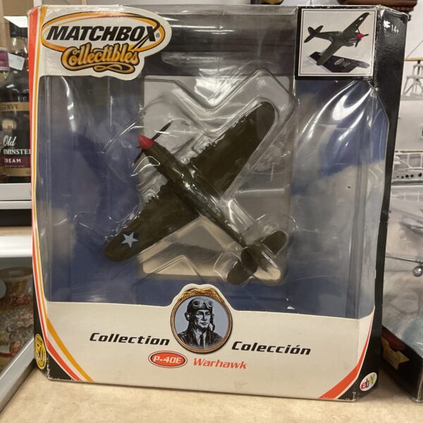 Detailed Matchbox P40e Warhawk diecast aeroplane collectible model.