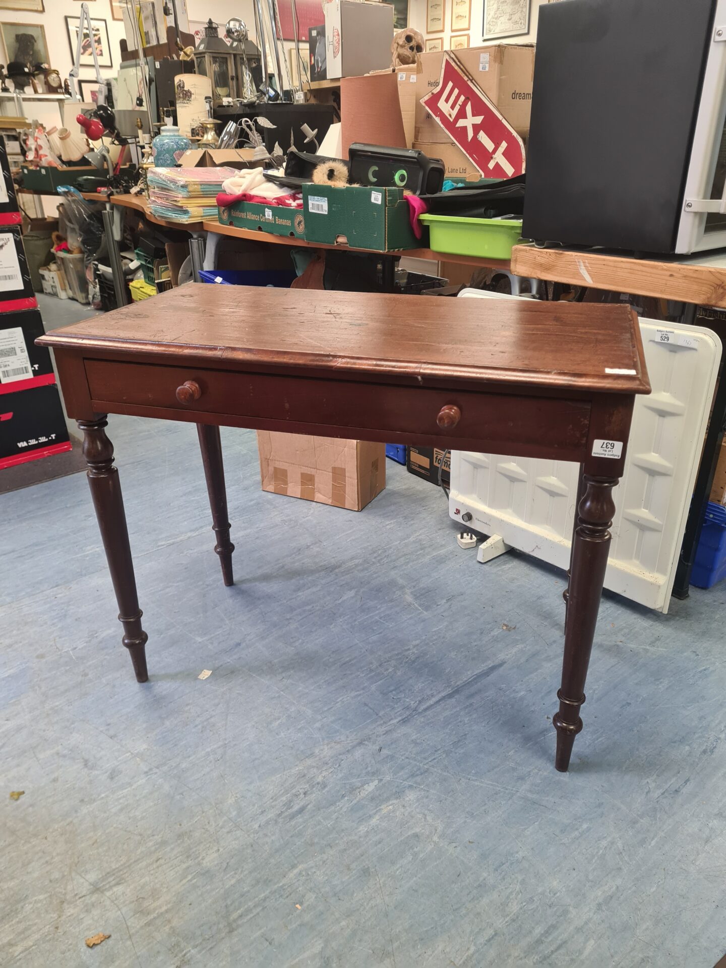637 Edwardian solid mahogany side table