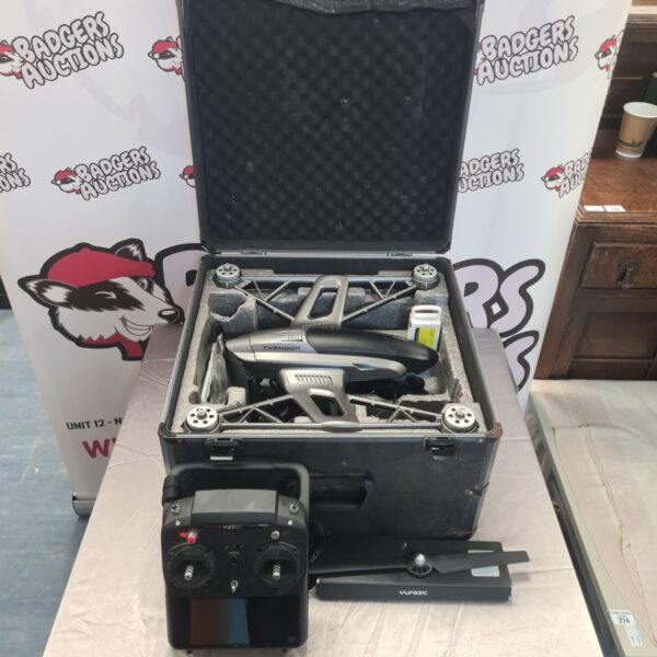 Typhoon Q500 4K Yuneek Drone In Case