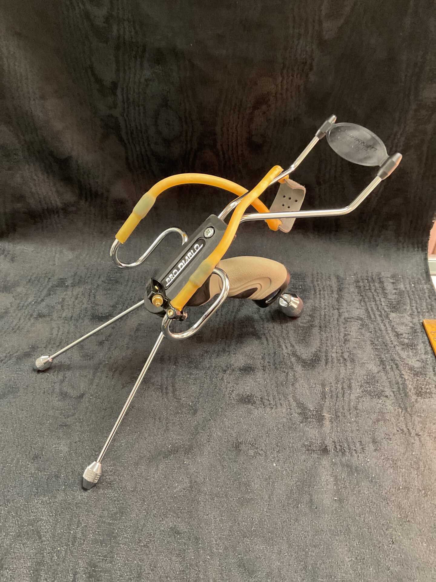 997 Barnett Pro Diablo Slingshot