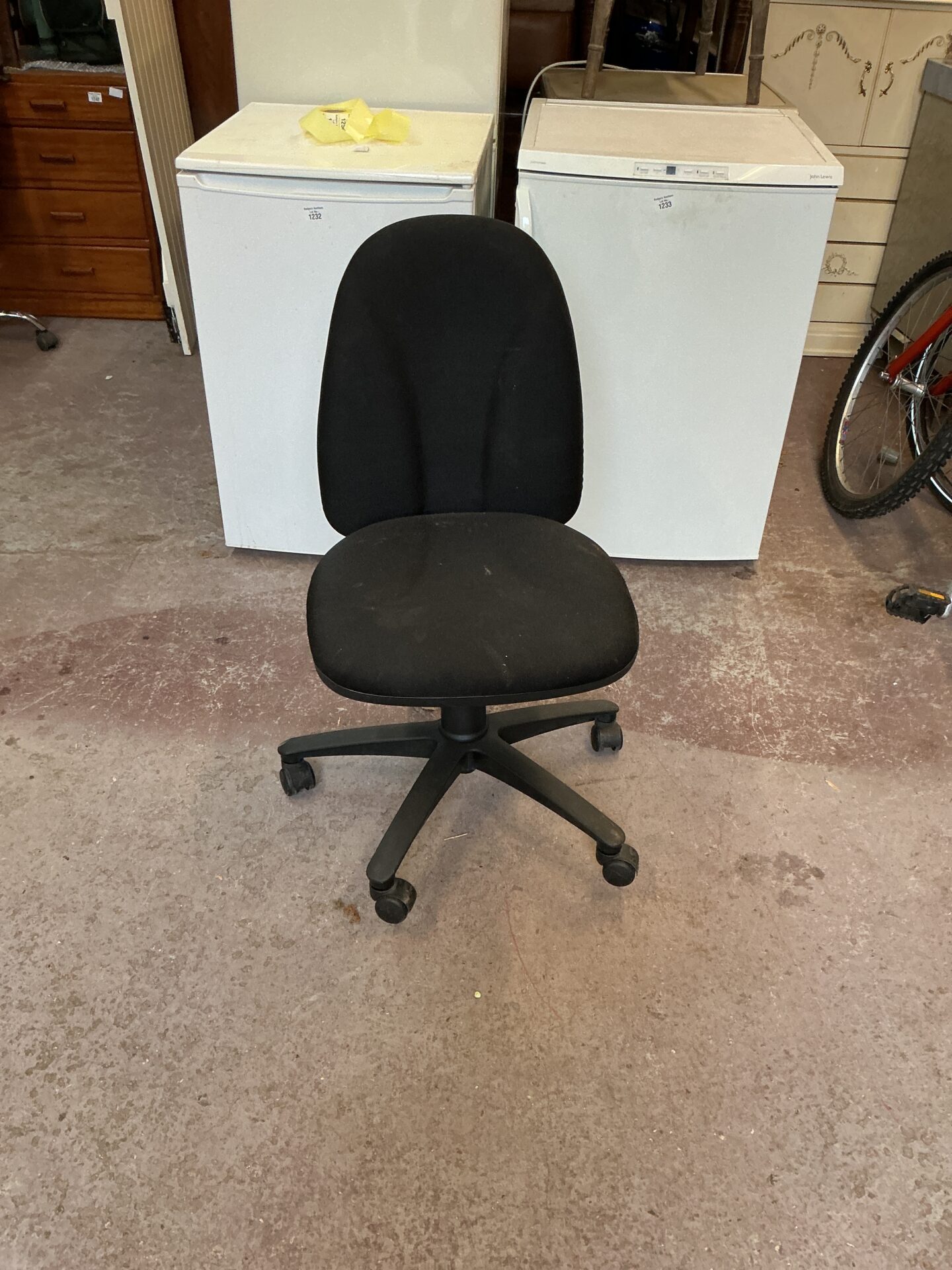 1248 Office adjustable chair