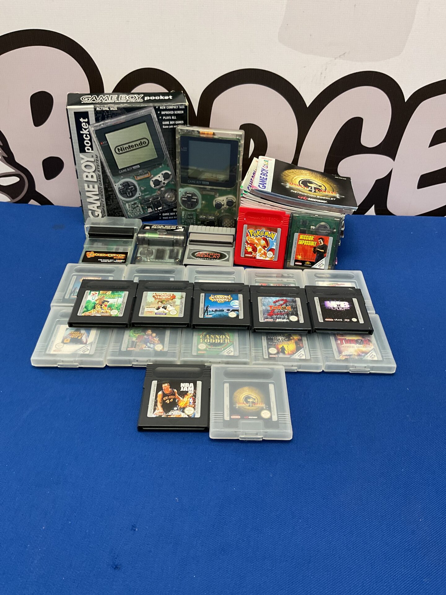Vintage Nintendo Game Boy Pocket with games bundle.