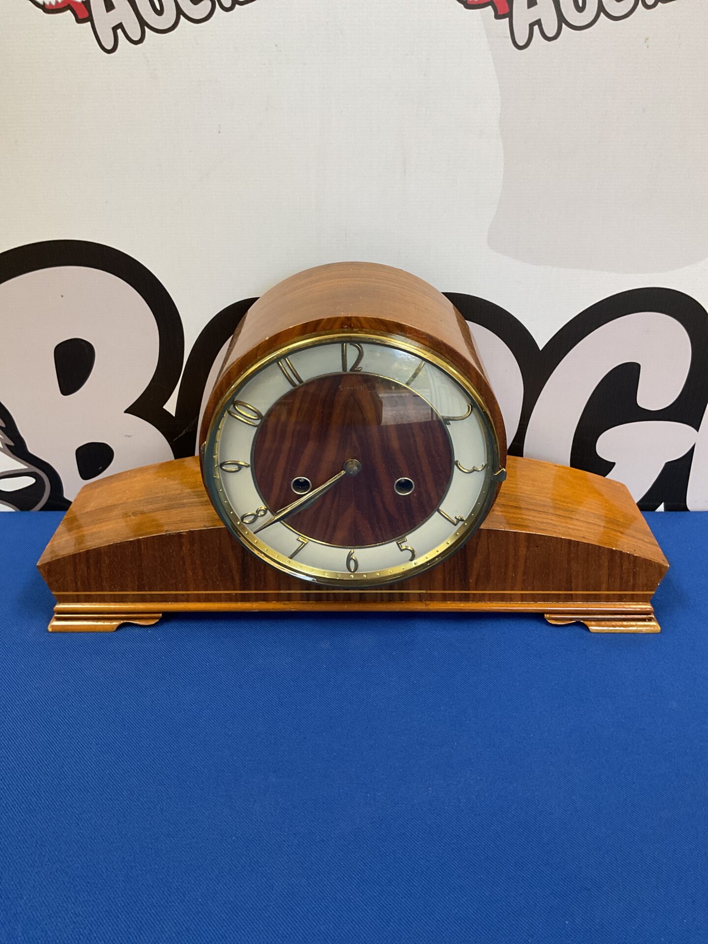 022 Mid century smiths stanton buffet clock with key