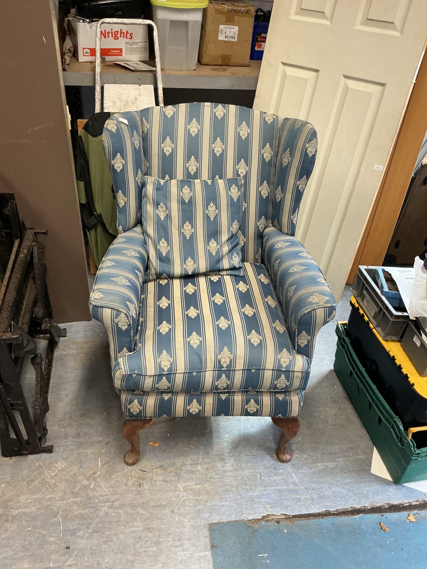 1206 Vintage Arm Chair