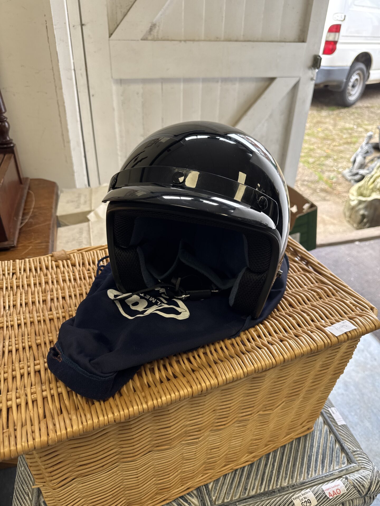 1032 box open face helmet size medium used once