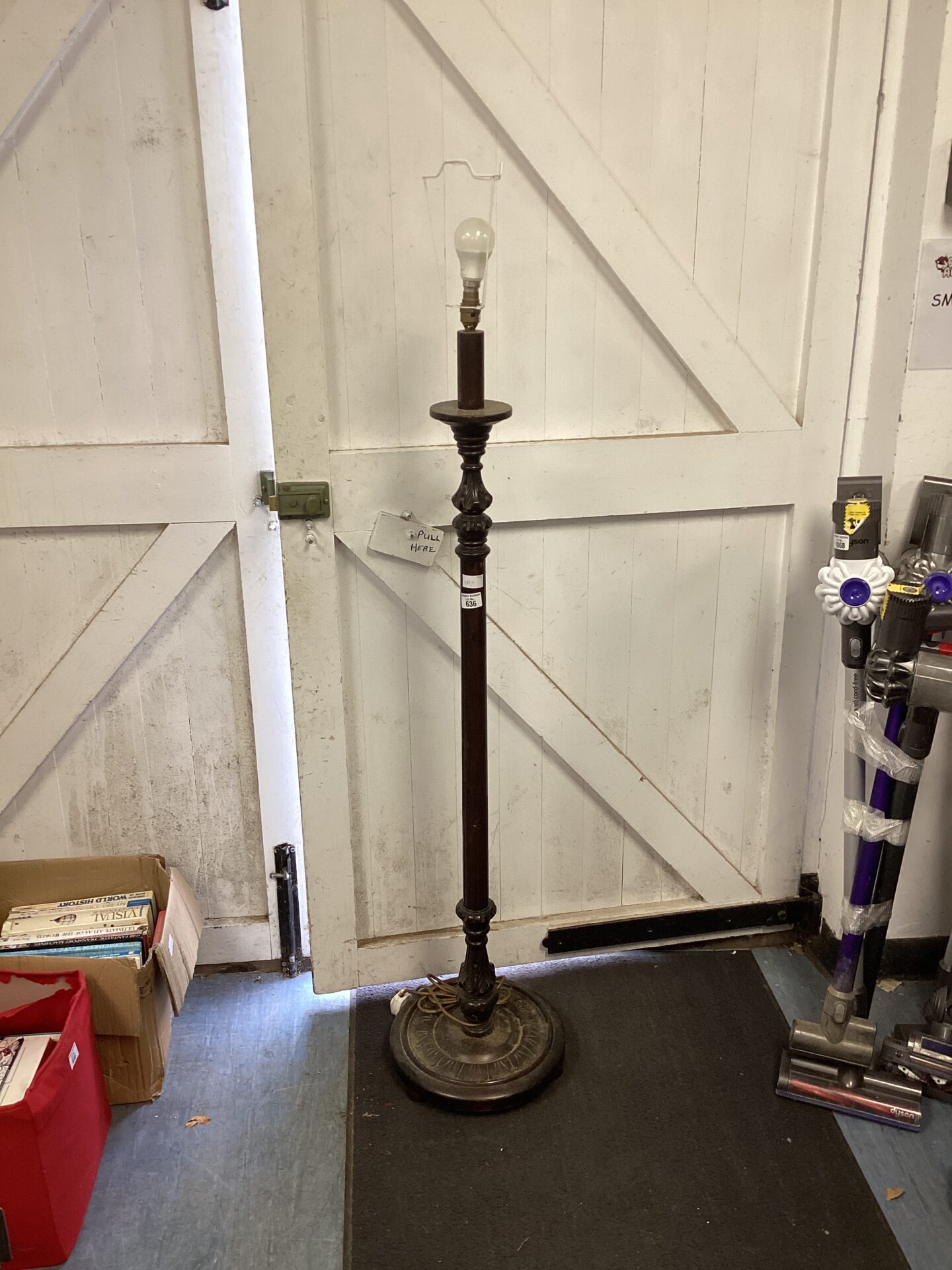 636 Wooden standard lamp with shade