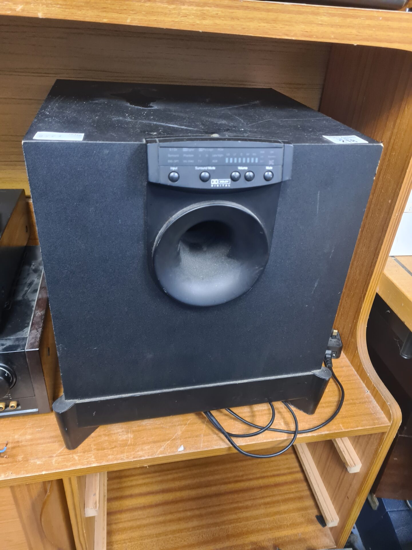 218 Jbl Simply Cinema Subwoofer ESC333 Powers On