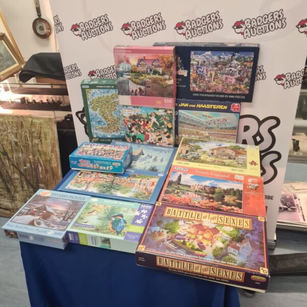 Mixed lot of incomplete jigsaw puzzles including Gibsons brand.