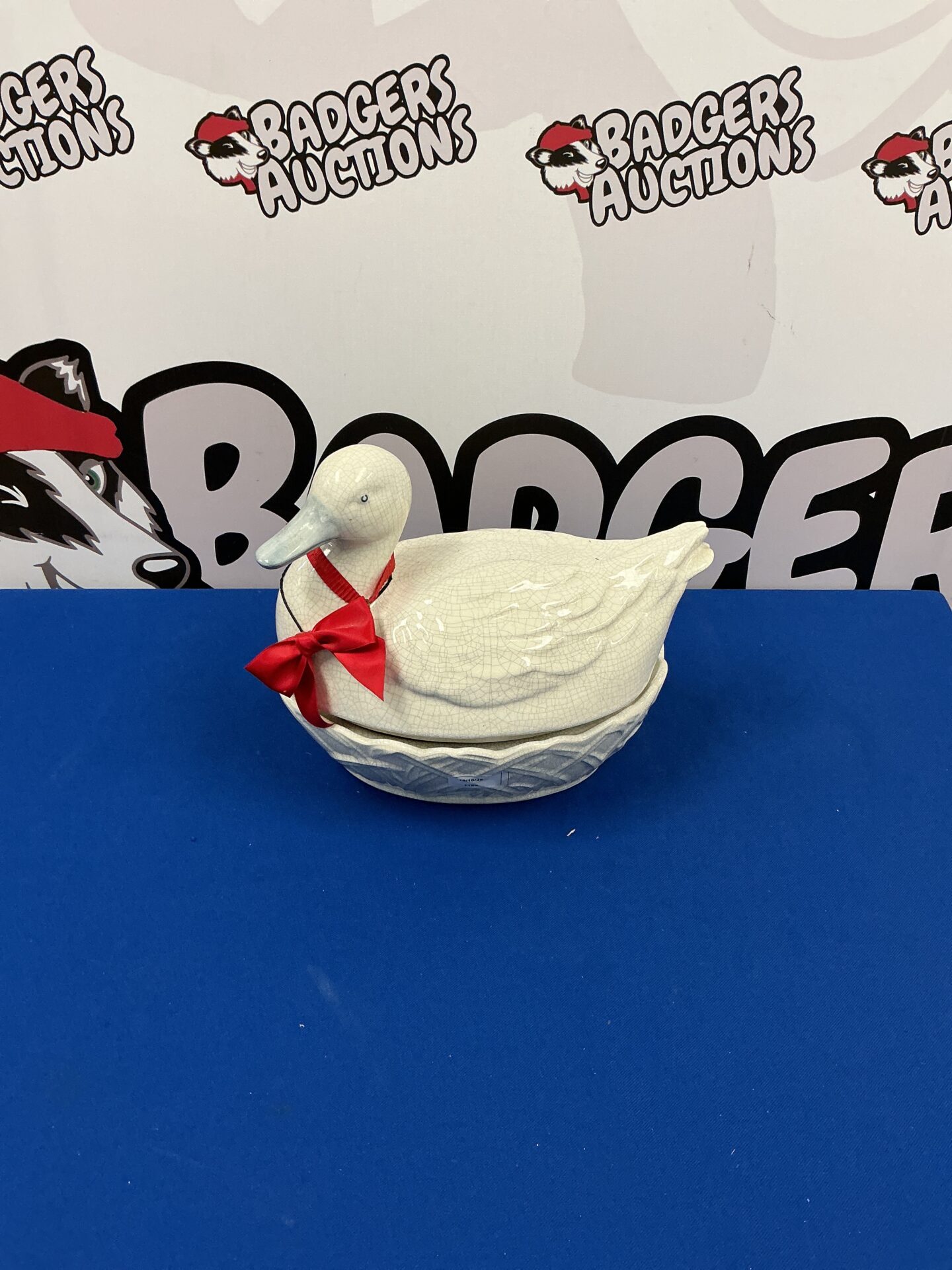 308 Faremont and Main Porcelain Chicken Egg Holder