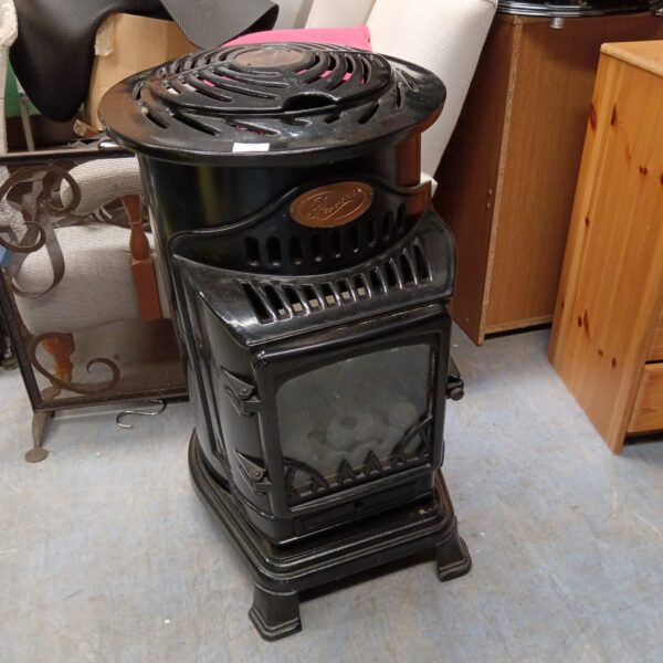 Vintage Provence gas fire with cast iron cage.