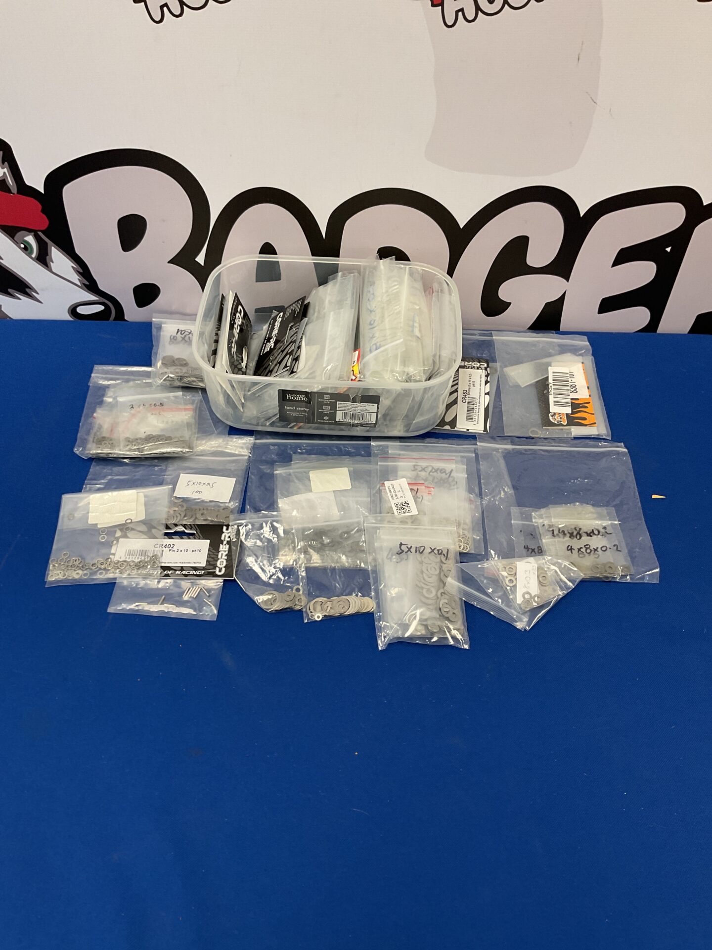 405 Box of model rc parts and accessories