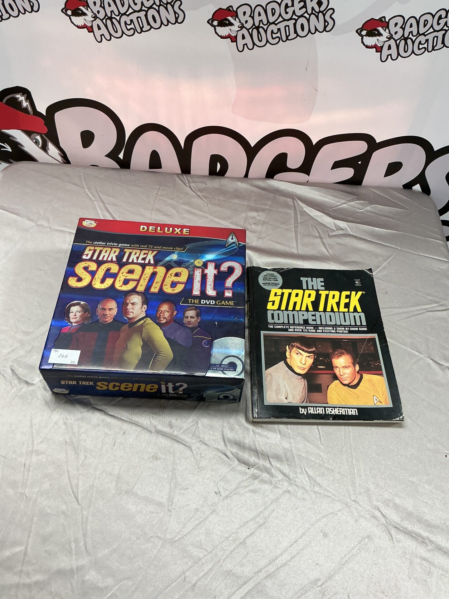367 Star Trek DVD Game and Book