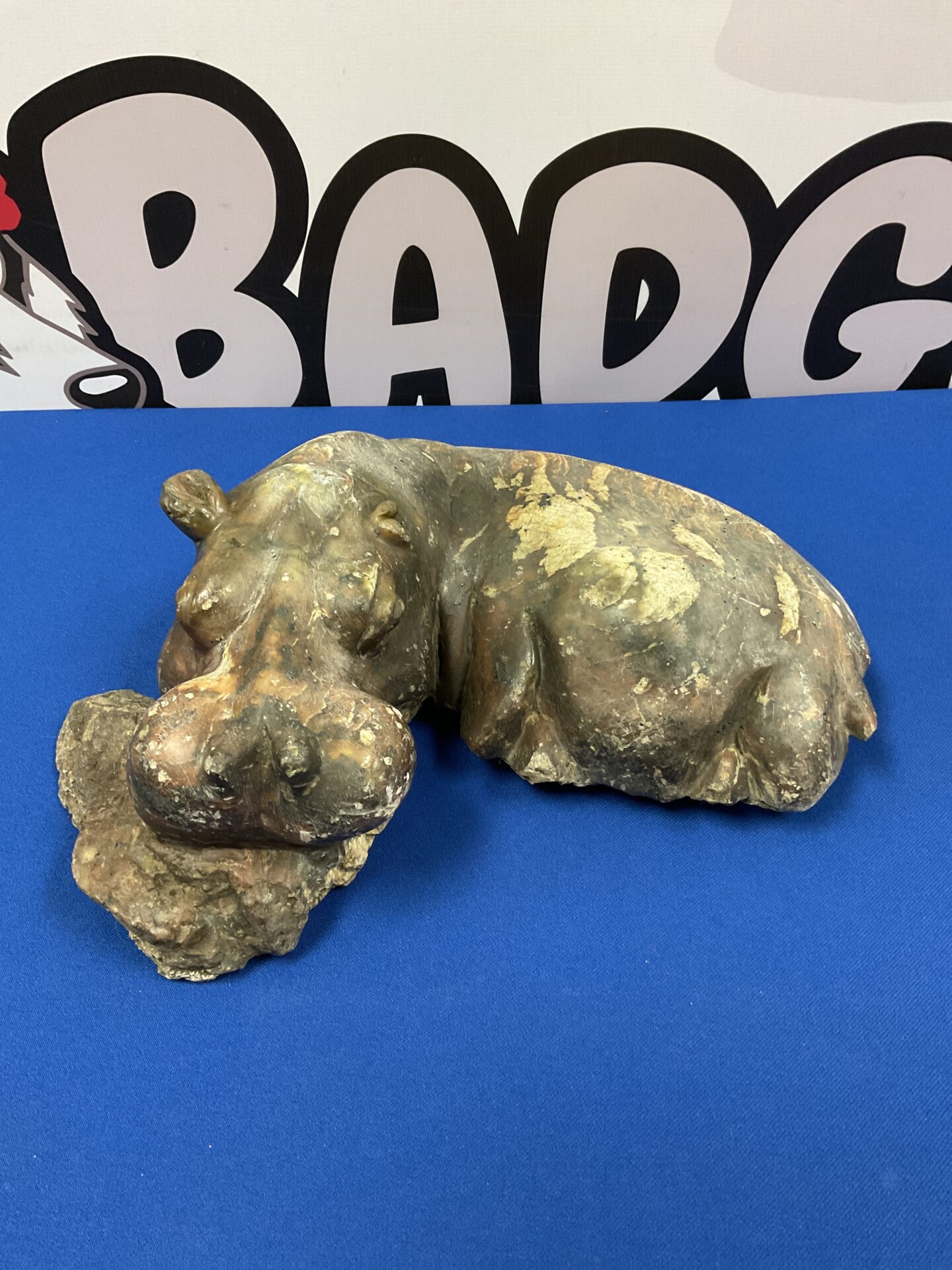 052 Heavy carved stone hippopotamus