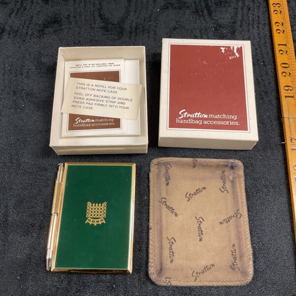 Vintage Stratton House of Commons note case, embossed design.