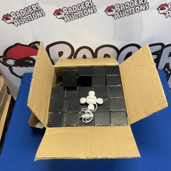 Bulk lot of USB 4 port hubs in original packaging.