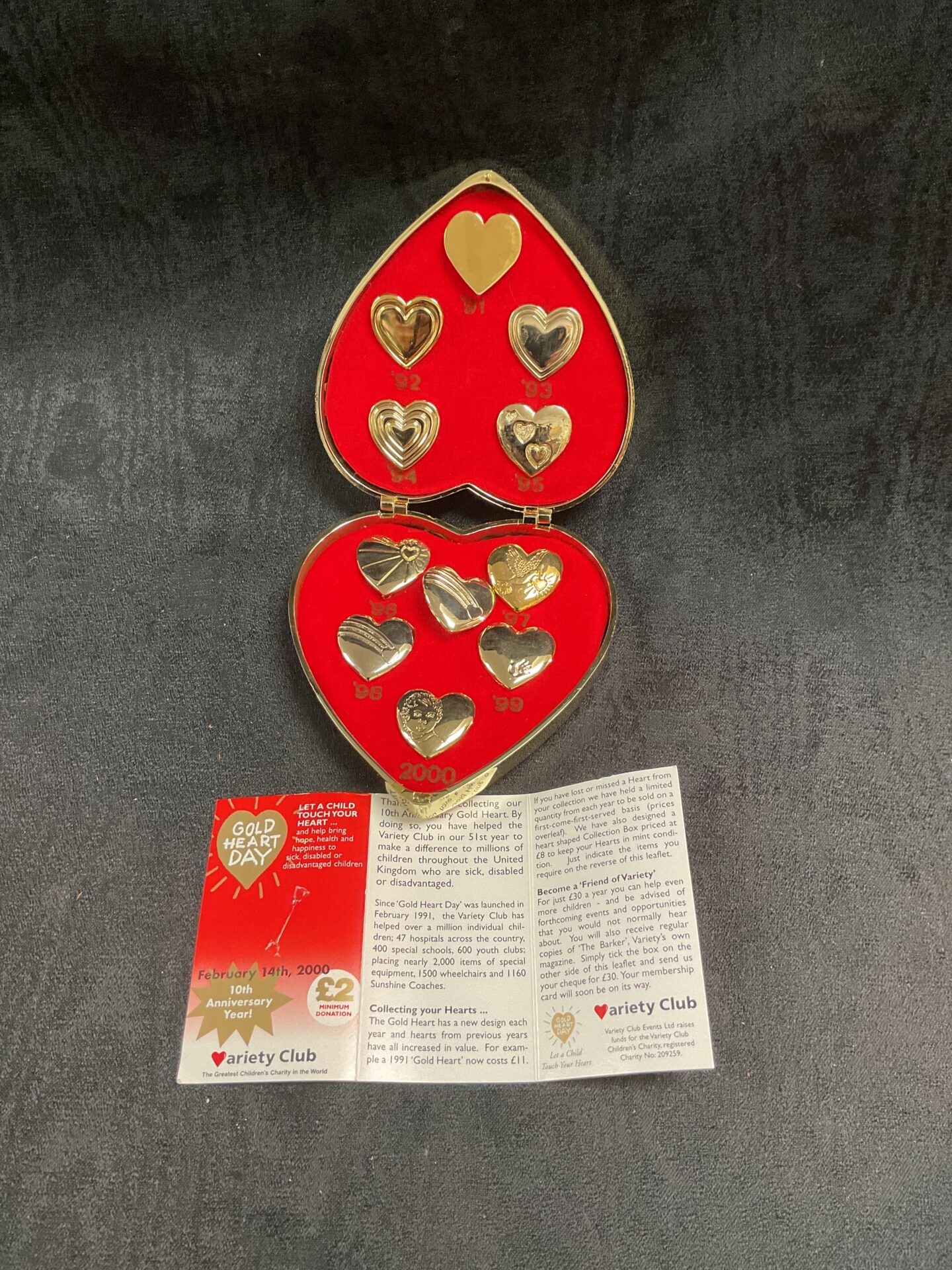 849 Variety Club gold heart 10th anniversary set 1991-200