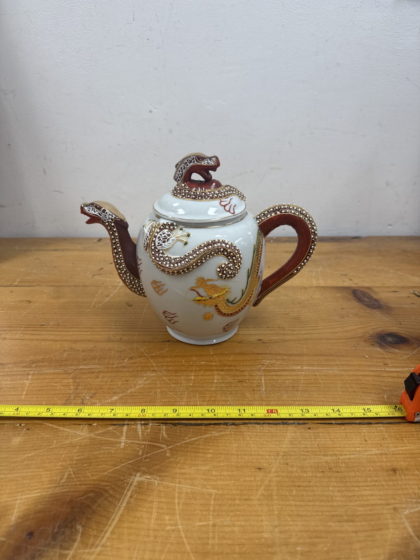297 Vintage Japanese Moriage dragonware porcelain teapot