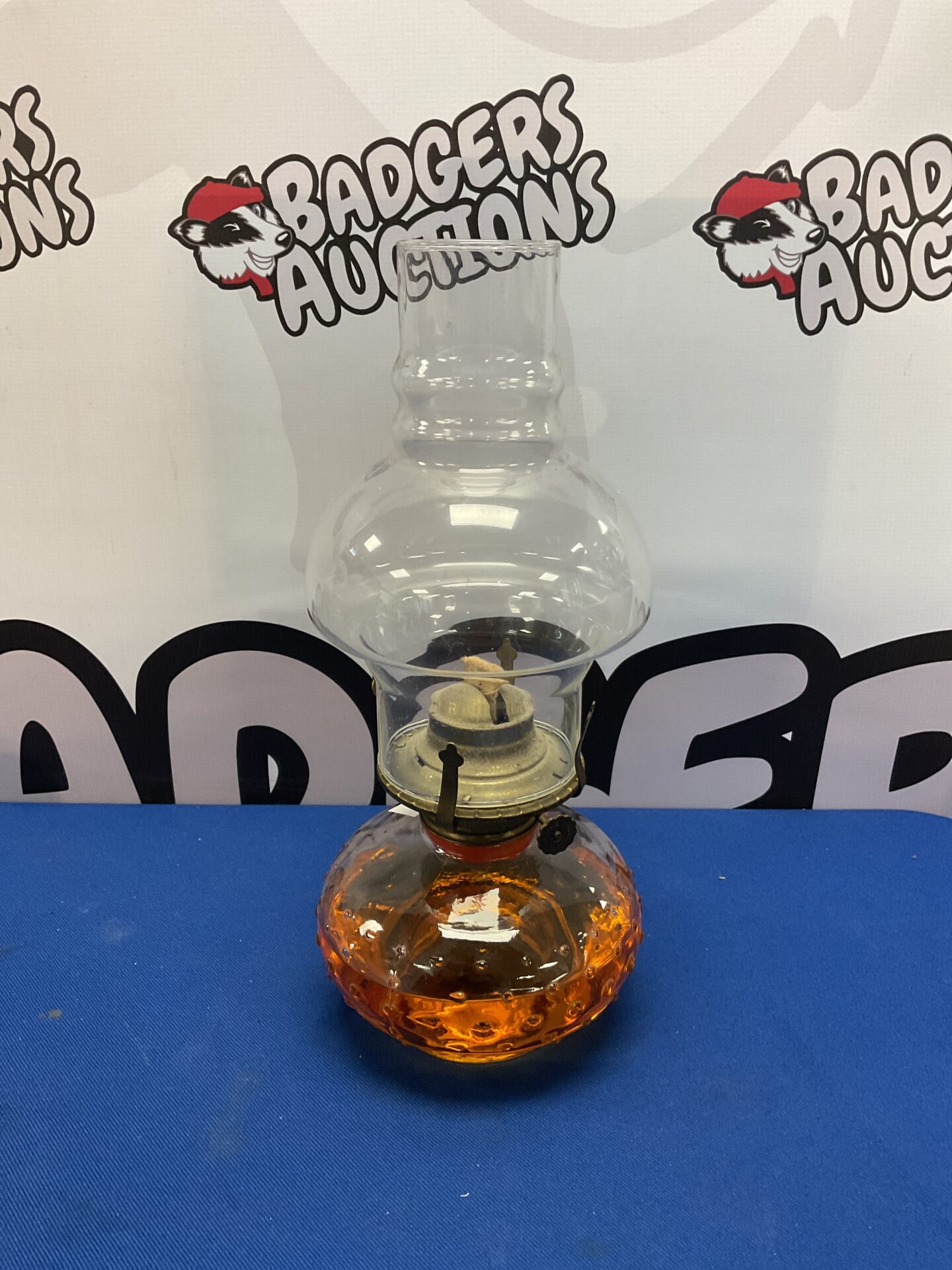 038 Vintage farms lamplight paraffin lamp