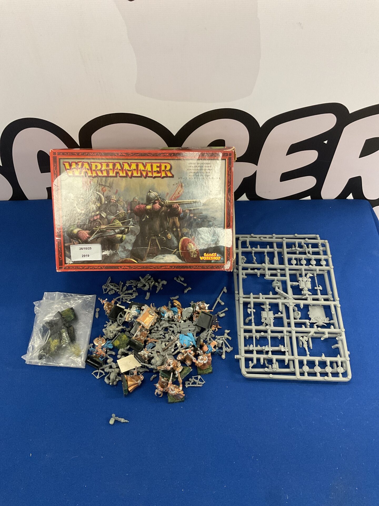 397 Box of warhammer dwarf thunderers