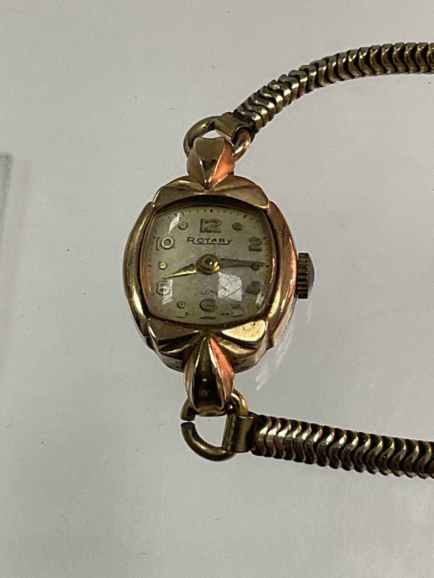 1024 9ct Gold ladies rotary wristwatch with rolled gold bracelet
