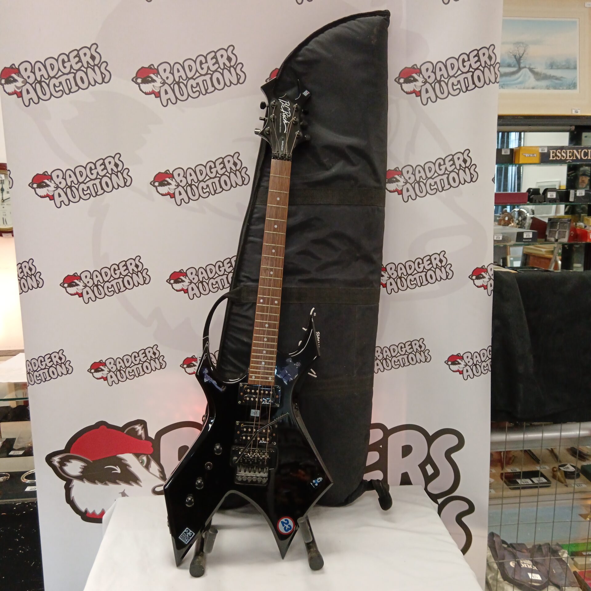 753 B c rich warlock platinum pro series electric guitar with case