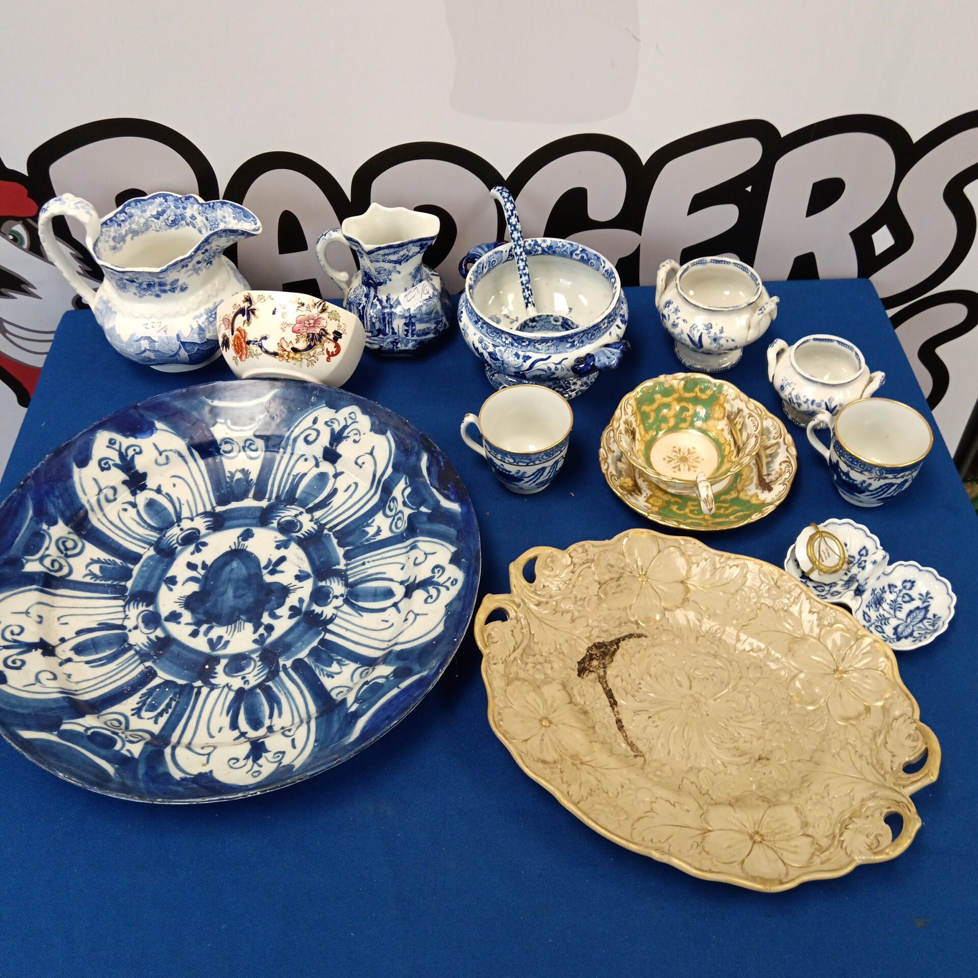 755 Selection of blue & white china including masons ironstone