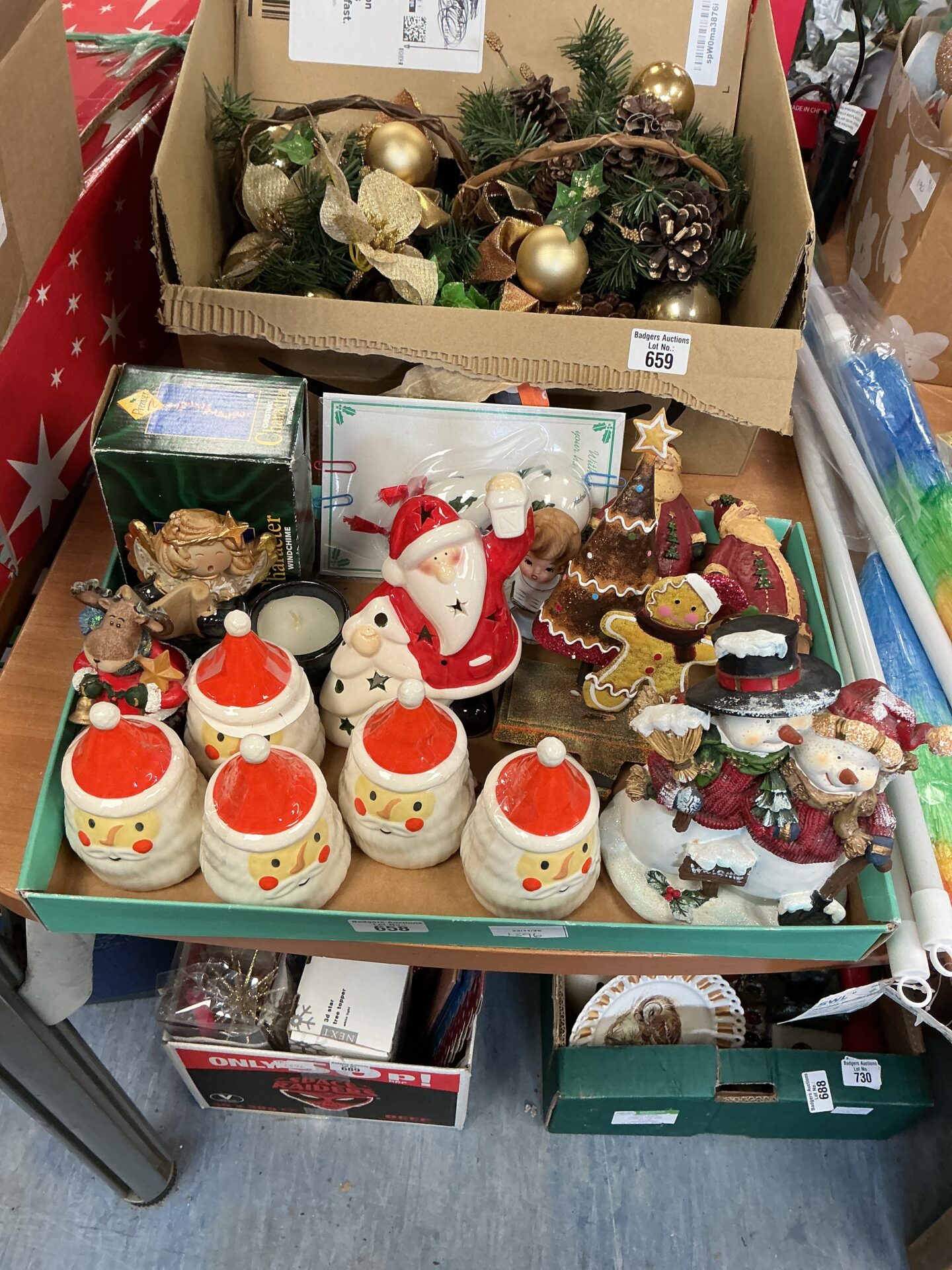 658 Box of Christmas Items inc Santa egg cups