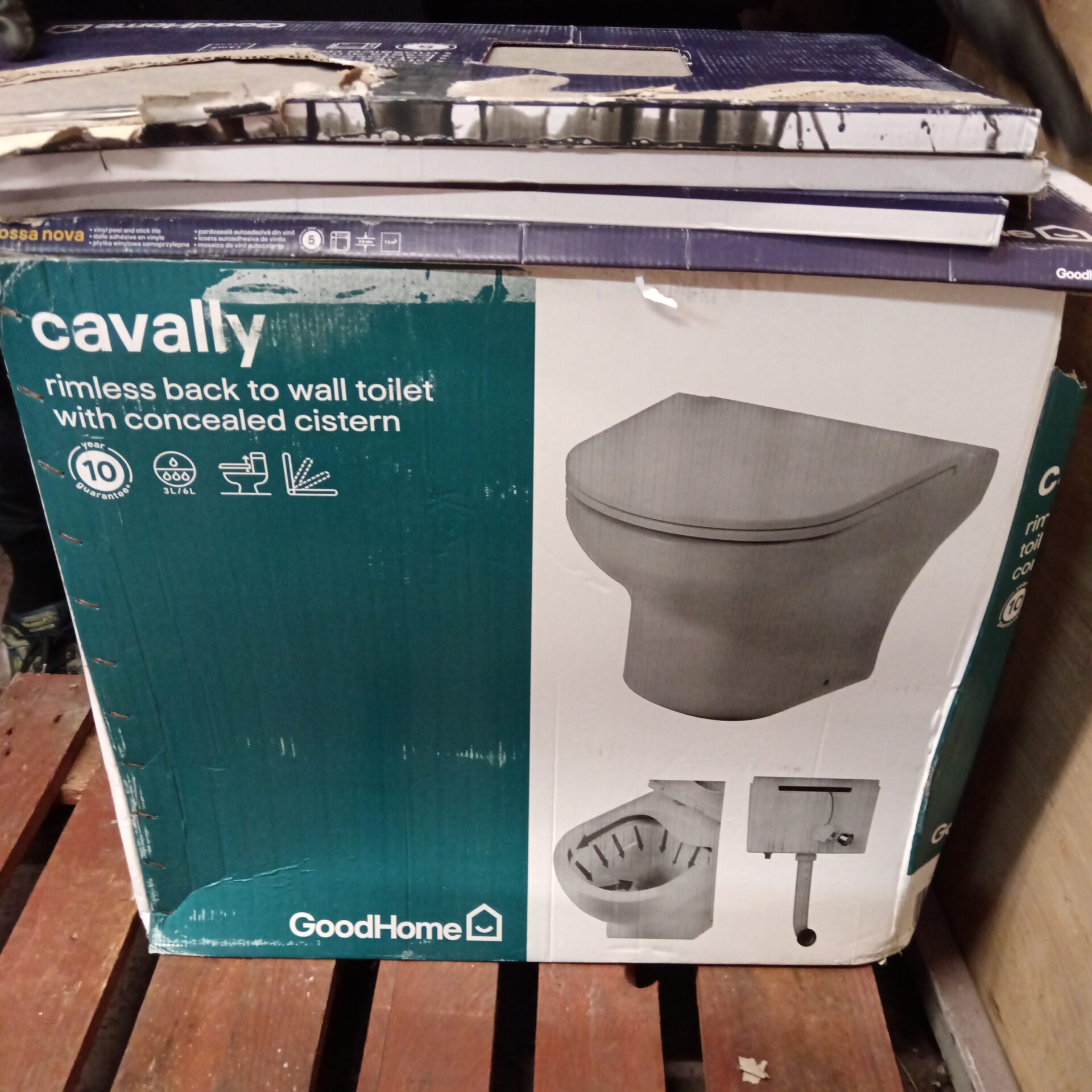 1230 Goodhome Cavally rimless back to wall toilet with concealed cistern